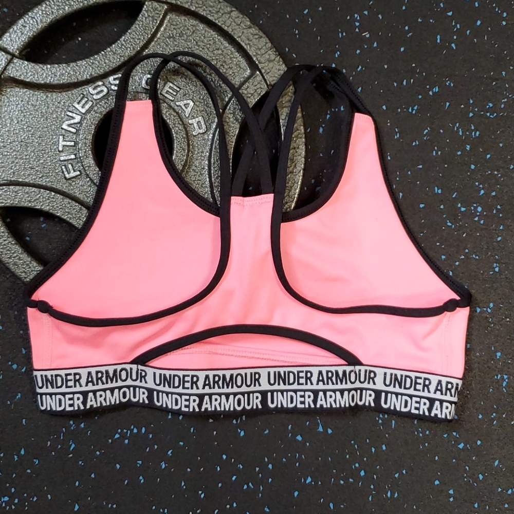 Youth Large Pink Underarmour sports bra - Picture 2 of 3